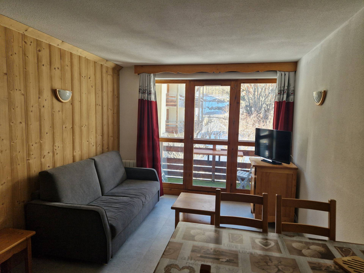 SALON - APPARTEMENT F24 CHALETS DU GALIBIER 1 - VALLOIRE MOULIN BENJAMIN - VALLOIRE RESERVATIONS