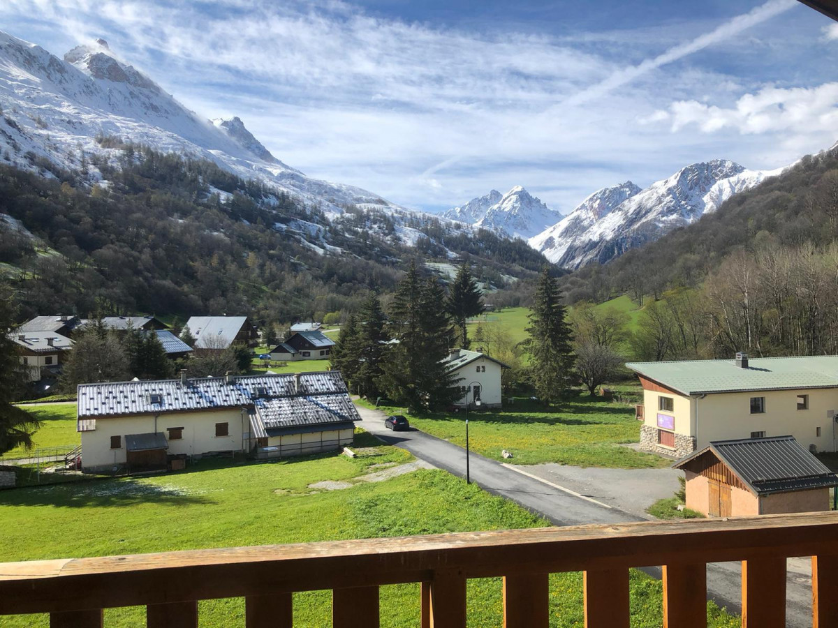 VUE DU BALCON - APPAREMENT LES MESANGES 3EME ETAGE - VALLOIRE LES VERNEYS