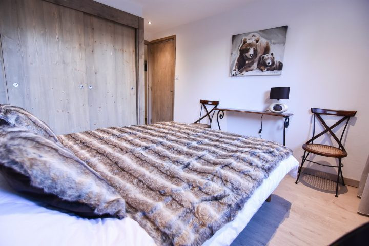 CHAMBRE  - APPARTEMENT LES CHARDONNETS B2 - VALLOIRE CENTRE