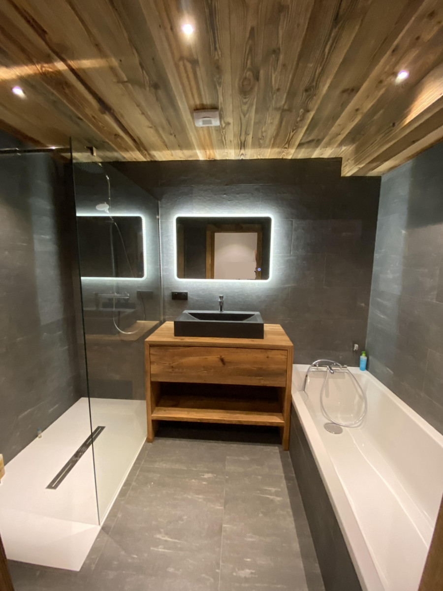 SALLE DE BAINS - CHALET LES BRAMES - VALLOIRE LE SERROZ