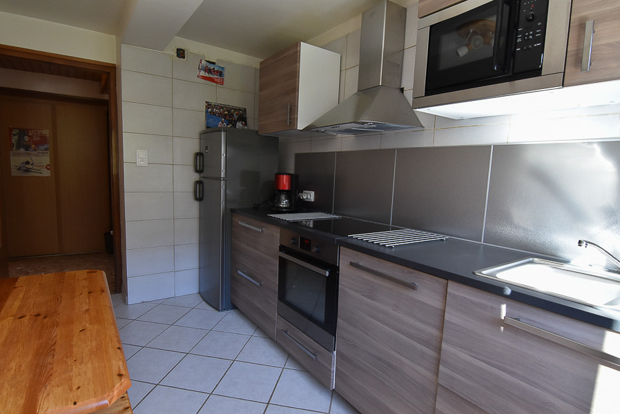 CUISINE  - APPARTEMENT LES CHARDONNETS B06 - VALLOIRE CENTRE - VALLOIRE RESERVATIONS