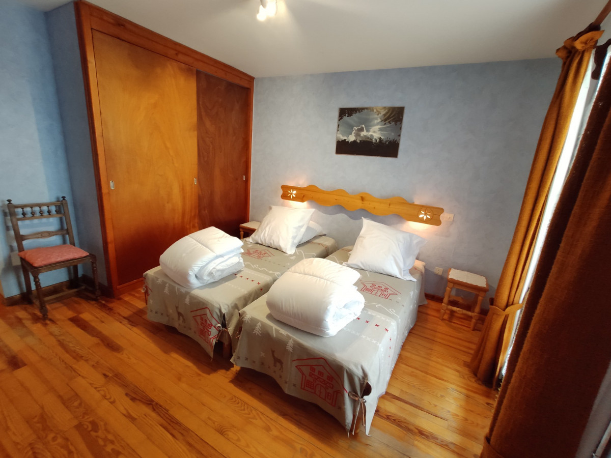 CHAMBRE - APPARTEMENT LE FENETRON - VALLOIRE CENTRE