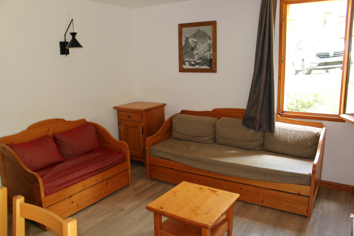 SALON - APPARTEMENT CHALETS GALIBIER 2 N° 402 - MOULIN BENJAMIN - VALLOIRE - VALLOIRE RESERVATIONS