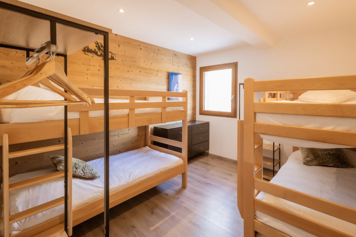 CHAMBRE  - CHALET LOVA - MOULIN BENJAMIN VALLOIRE