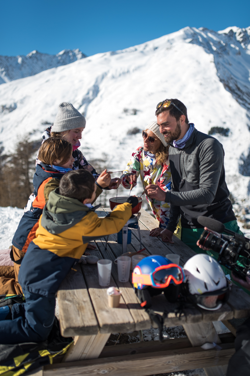 Kids ski for free in April ! Package Valloire Réservations