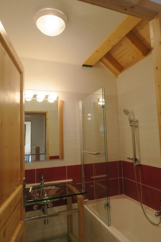 SALLE DE BAINS 3 - CHALET DU ROCHER SUITE 15 - VALLOIRE CENTRE - VALLOIRE RESERVATIONS