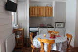 CUISINE - APPARTEMENT CARENE 1 - VALLOIRE CENTRE - VALLOIRE RESERVATIONS