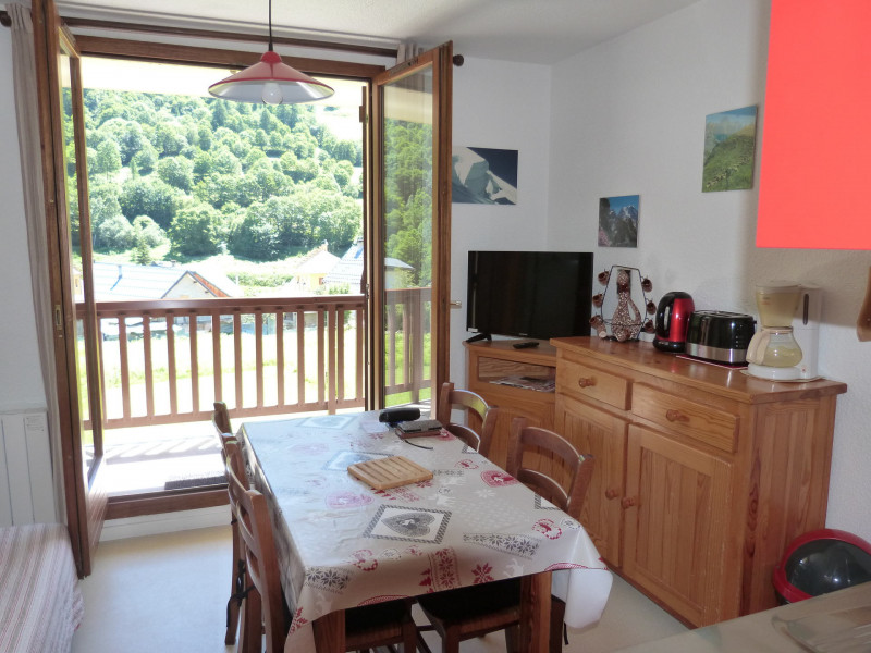 SALON - APPARTEMENT  THYMEL 8- VALLOIRE LES VERNEYS-VALLOIRE RESERVATIONS